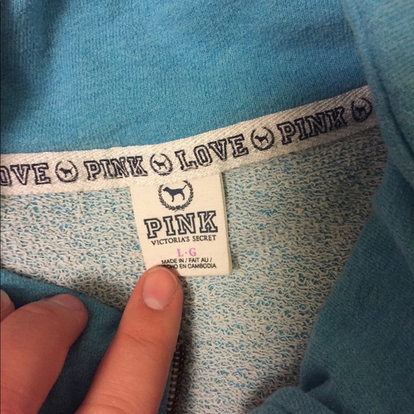 Half zip - Picture 2 of 3